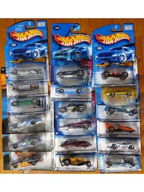 16  Hot Wheels Die-Cast Cars Vehicles Includes Racing Sealed In Packaging #WS-D